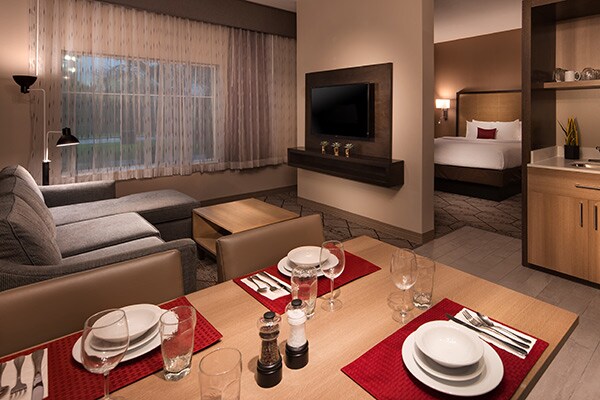 Executive Residency king guest room with fire place