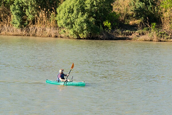 Chet paddling the Rio Grande