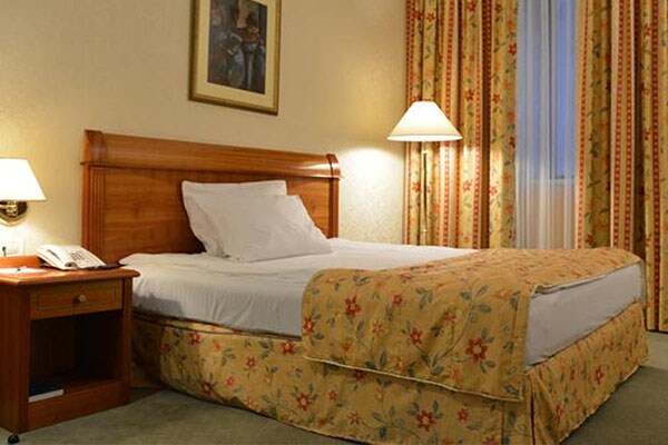 Guest Room at Best Western Turist