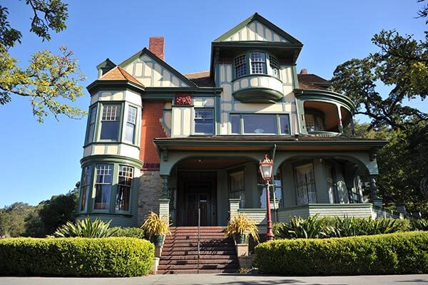 Victorian Home in Iowa