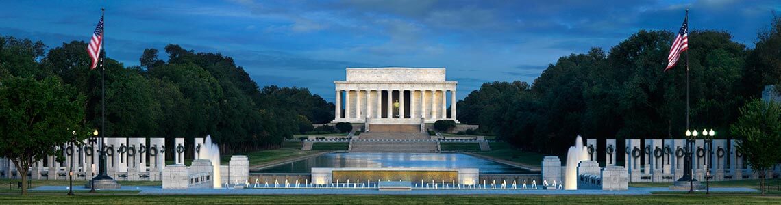 Lincoln Memorial at night in DC