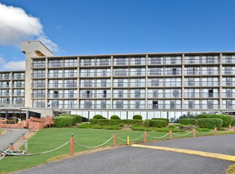 Best Western Agate Beach Inn