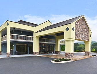 Best Western Cades Cove Inn