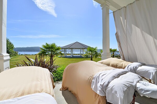 Prestige Oceanfront Resort, BW Premier Collection