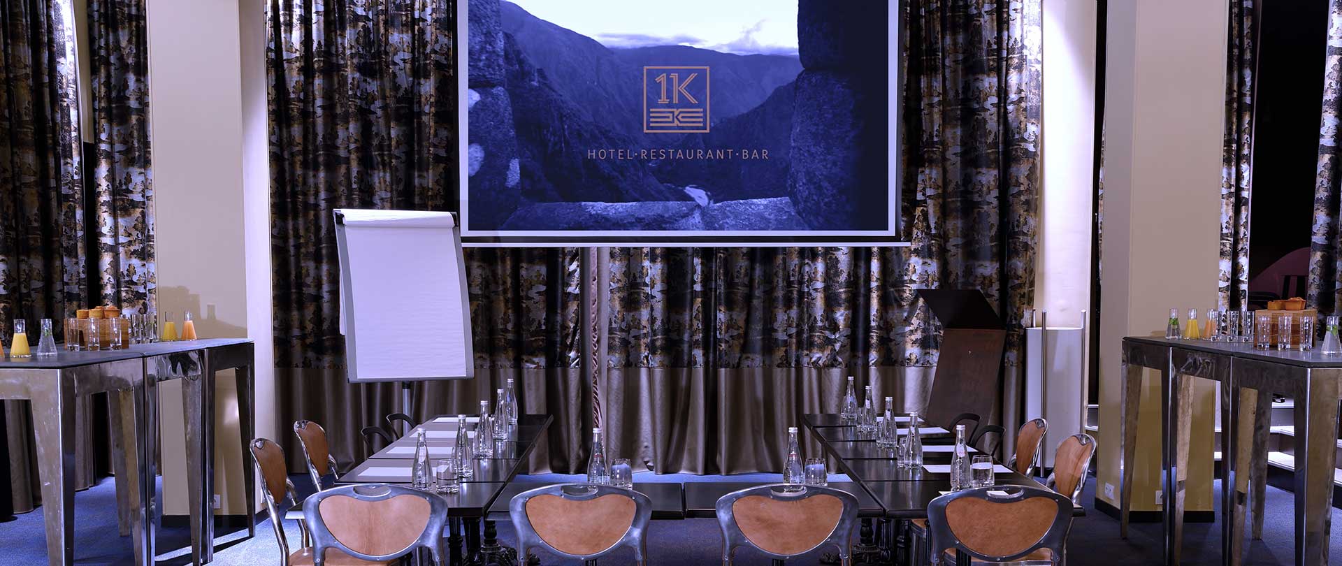 1K Paris Meeting Room, Paris