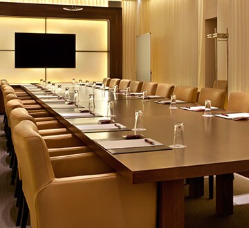 Flemings Selection Wein Meeting Room